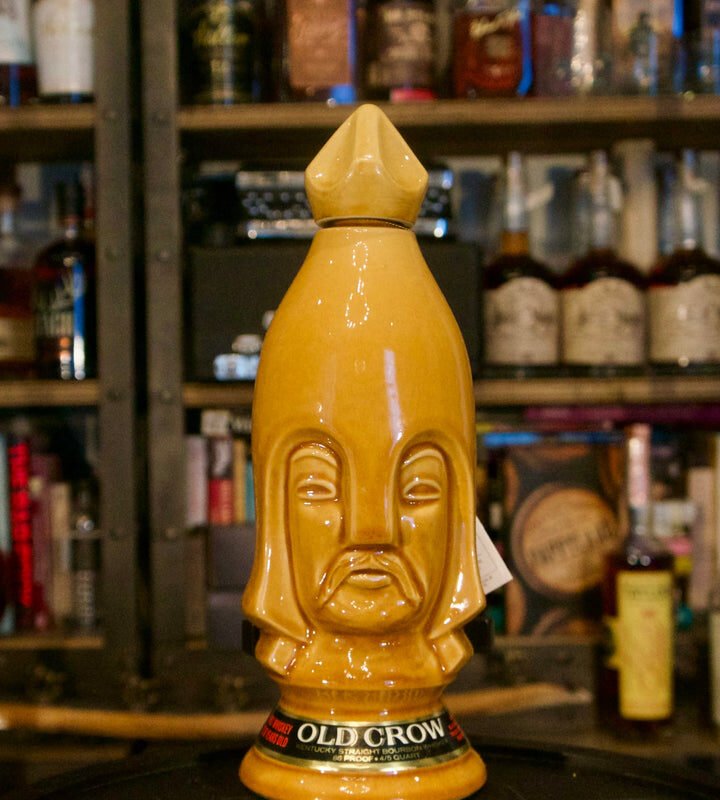 Old Crow Chessmen Dark Pawn 86 Proof (1969)